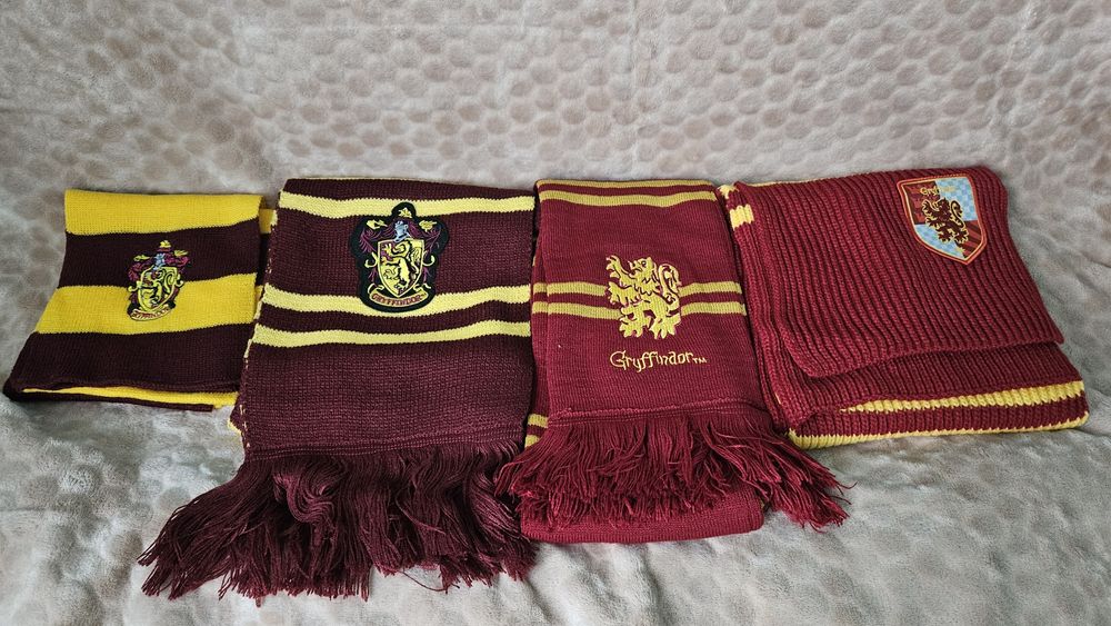 Чорапи и шалове на домовете Хари Потър