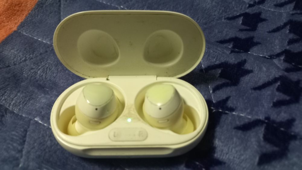 Samsung galaxy buds+