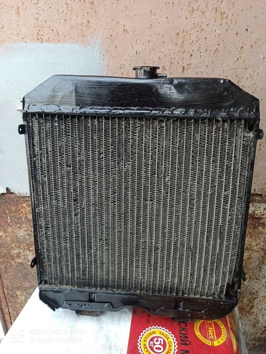 Продам  радиатор на Волгу-УАЗ, медный