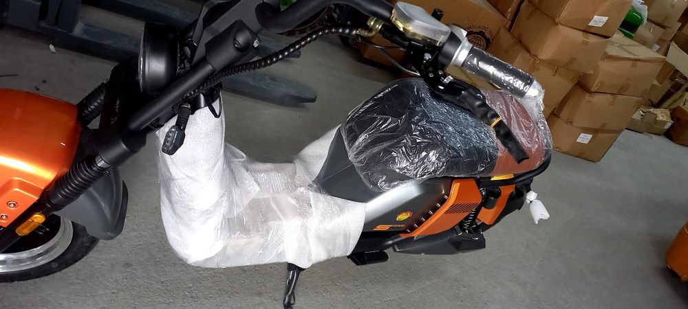 Scuter electric fara permis