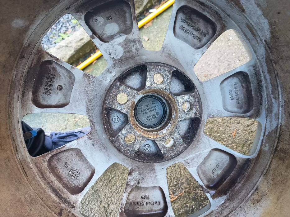 Джанти с гуми 205/65/16 5×100