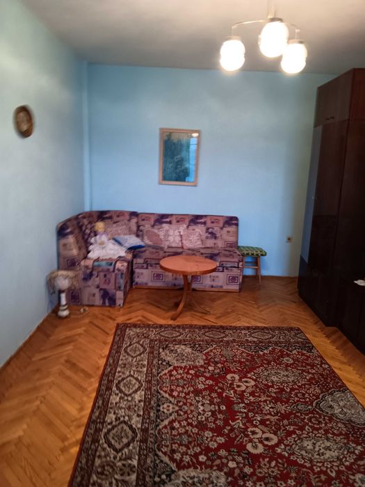 Продава се Четиристаен апартамент в Добрич, Център - 110 кв.м за 719 €/кв.м - Снимка #3