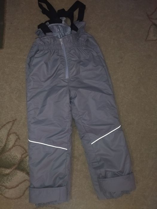 Комбинезоны  122 и 116 р