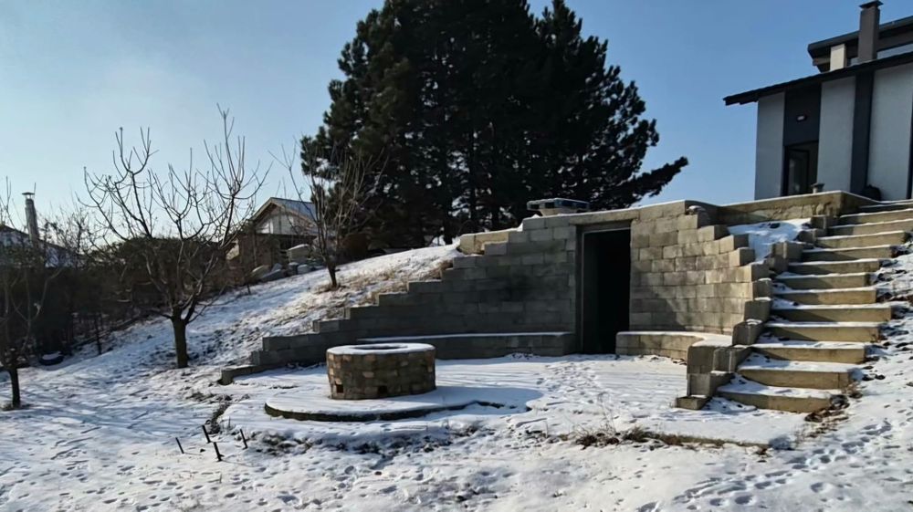 Casă moderna Hlincea 170 mp – teren 1500 mp – living  spectaculos