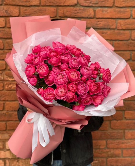 Розы, композиции, пионы, кустовые розы