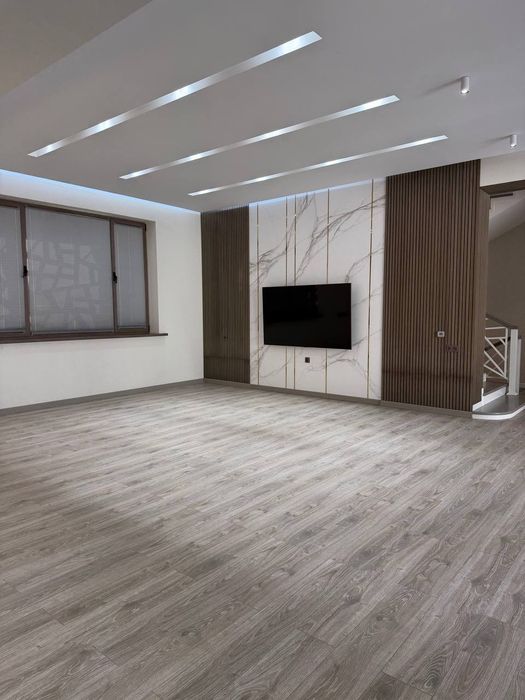 Продаётся 8 соток Евро Дом на Амир Темур Махалля.