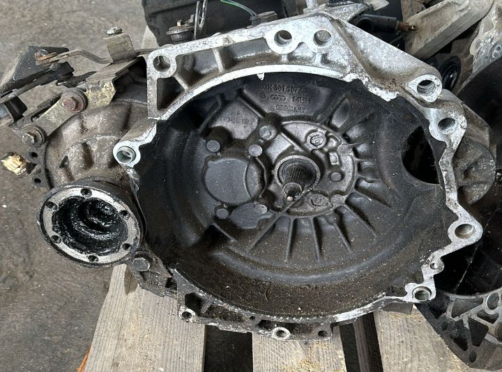 Cutie de viteze manuala Volkswagen VW Golf a 4-a generatie