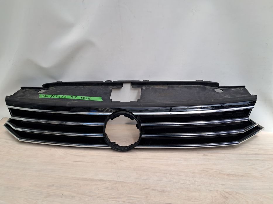 Грил решетка Vw Passat B8