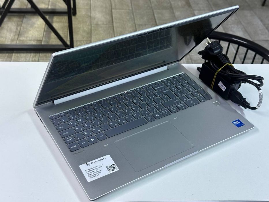 HP Probook |core i5-12| Ssd 512 gb| ram 16 gb