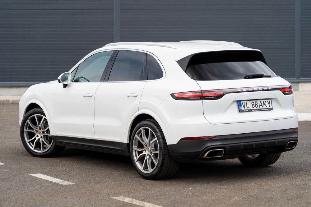 PORSCHE Cayenne 2020 — imagine 4