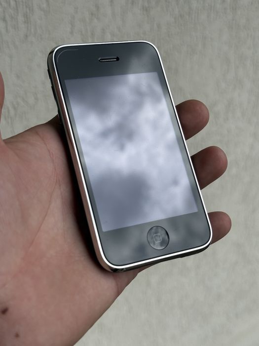 iPhone 3G 8GB Functional