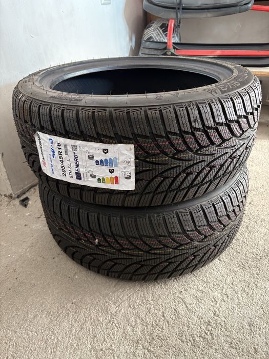 2 броя ЧИСТО НОВИ зимни гуми.