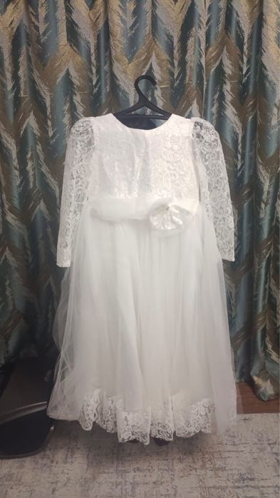 Белый платья на новый год