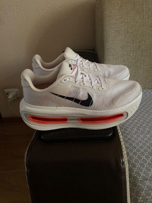 NIKE Vomero premium US 44