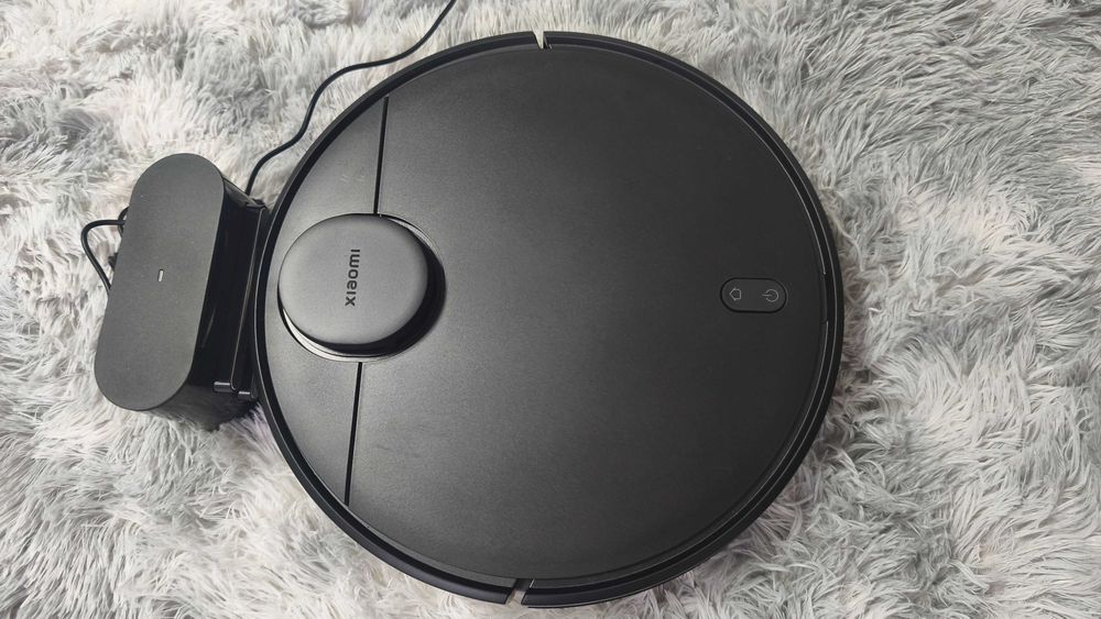 Vând aspirator Xiaomi Vacum