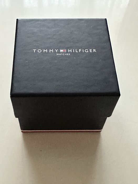 Часовник на Tommy Hilfiger