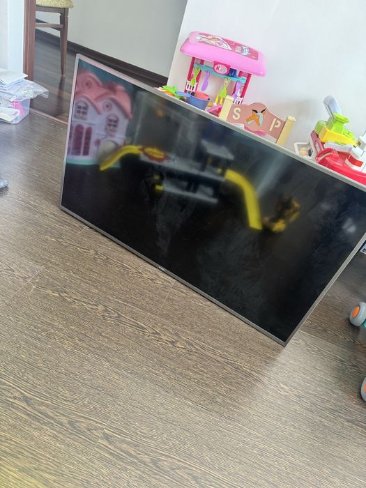 Продам телевизор