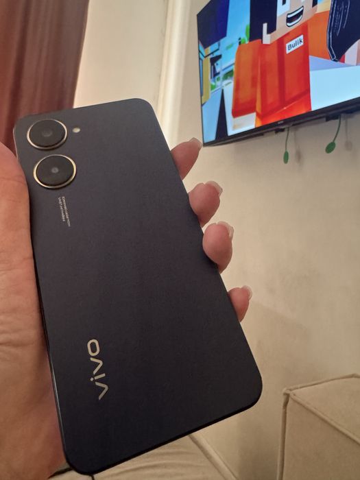 Телефон vivo y3 продаю