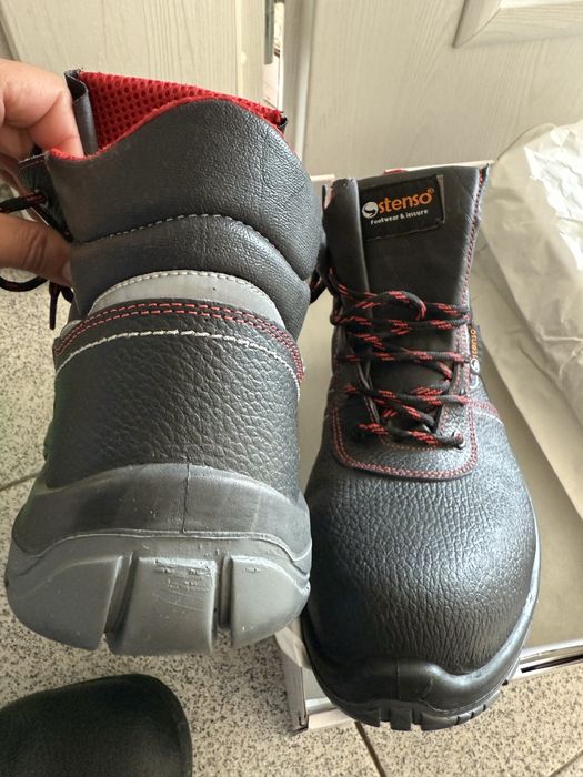 Работни боти с противоудърно бомбе 43 естествена кожа