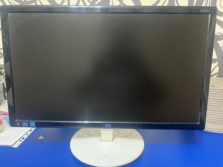 Монитор 21,5 дюйма бу
