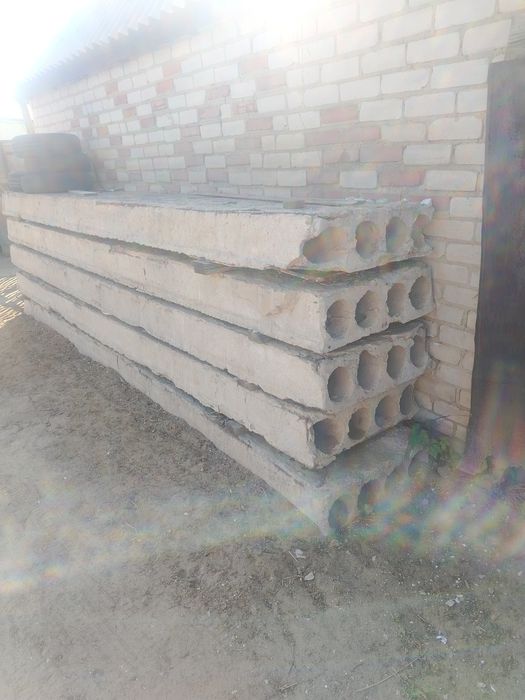 Продам  б/у  плиты