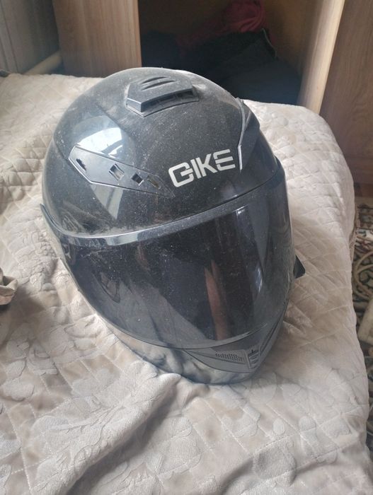 Продам шлем отличный