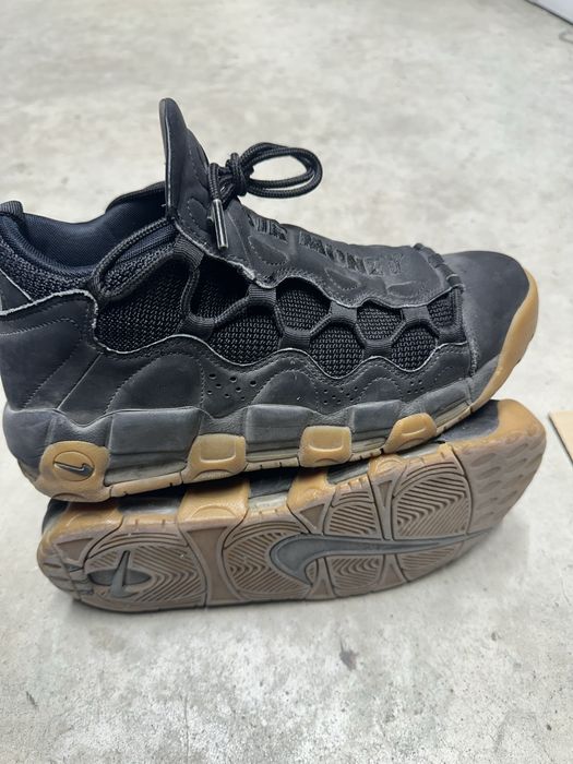 vand adidasi nike air more money 41