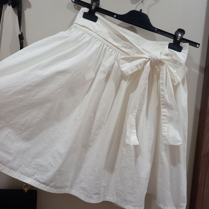 Бяла пола SISLEY