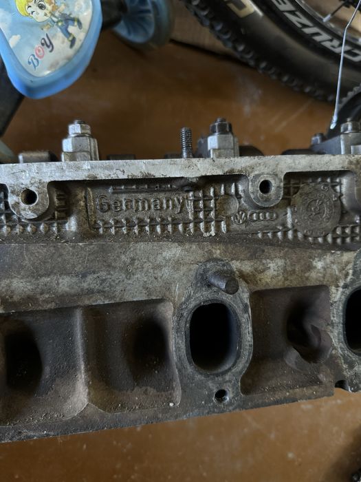 Запчасти на двигатель