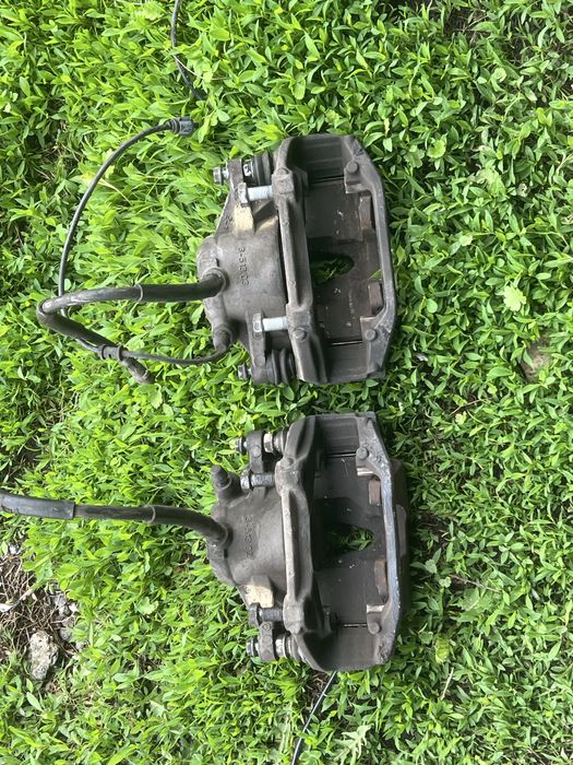 Продам супорта от W211