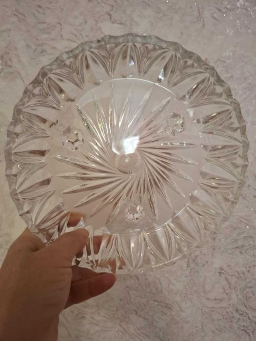 Фруктиери Кристални