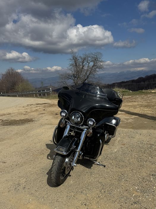 Harley Davidson Electra Glide Limited / Street