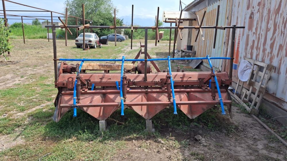 Гребнеобразователь картофельный КФК-2,8