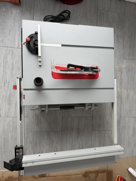 Fierastrau circular de masa Bosch GTS 10J