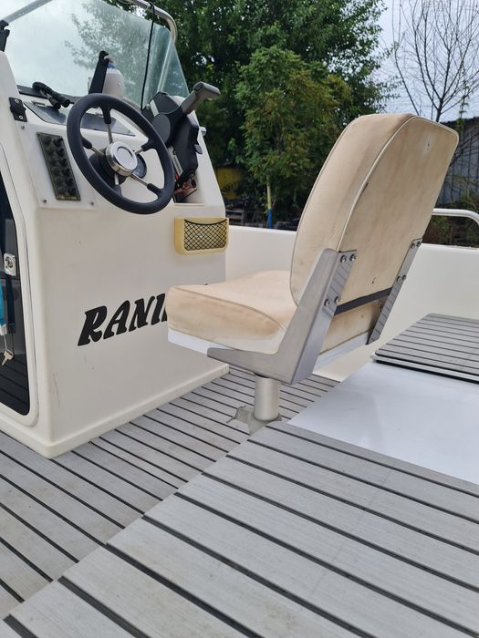 Лодка-морска регистрирана 5 мили