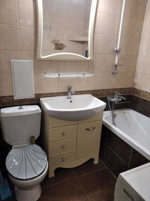 Продава се Двустаен апартамент в София, Център - 65 кв.м за 2693 €/кв.м - Снимка #2