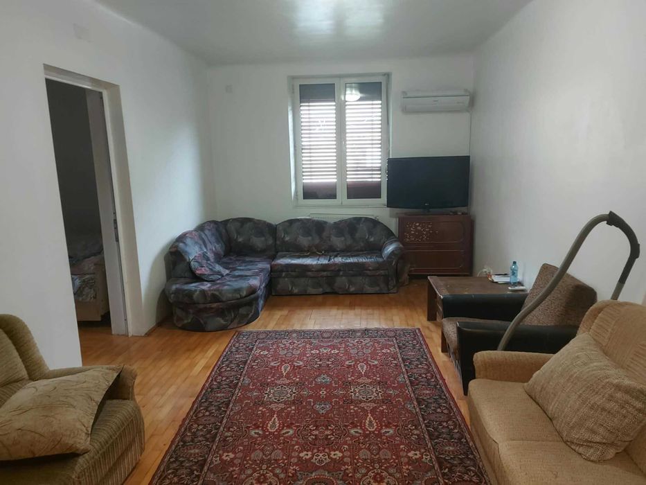 De închiriat - Apartament spațios cu 3 camere, 100 mp, parter, str. Nicolae Iorga — fotografia 3