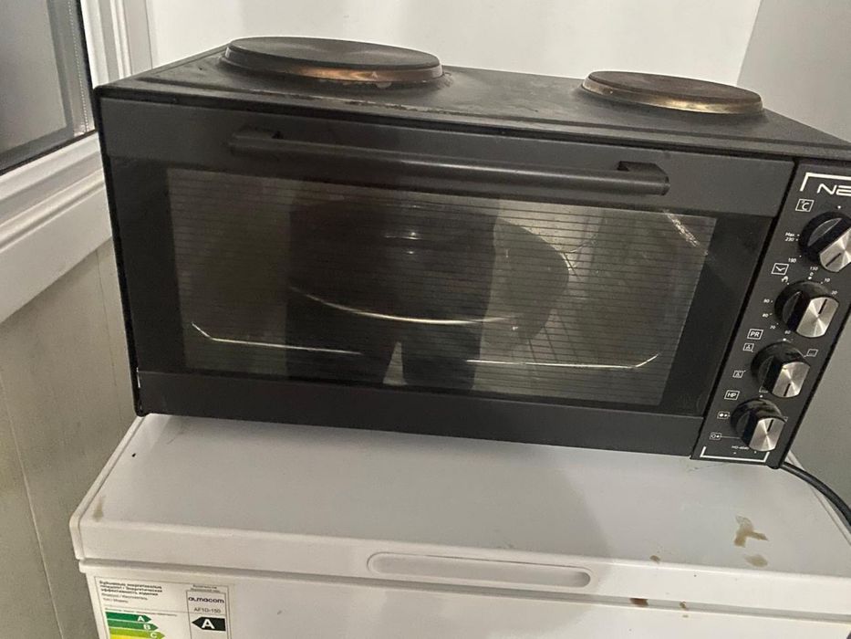 настольная электрическая мини-духовка