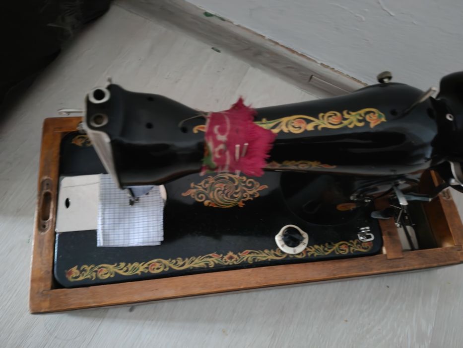 Продам швейную машину в отличном качестве