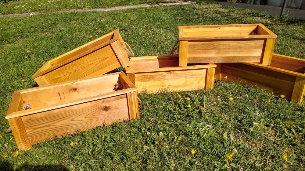 кашпи дървени кашпи