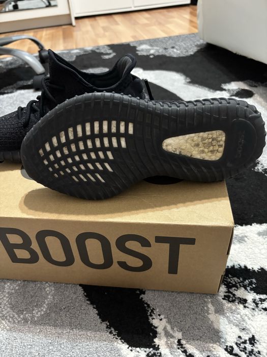 Adidas Yeezy Boost 350 V2 Onyx