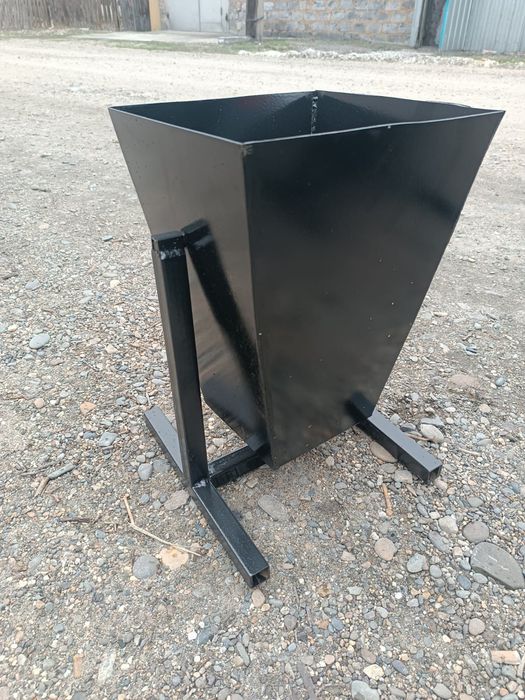 урны для мусора в наличий