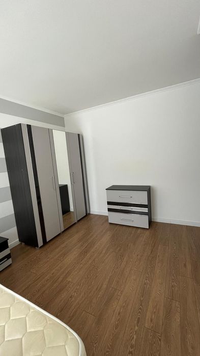 Apartament de închiriat
