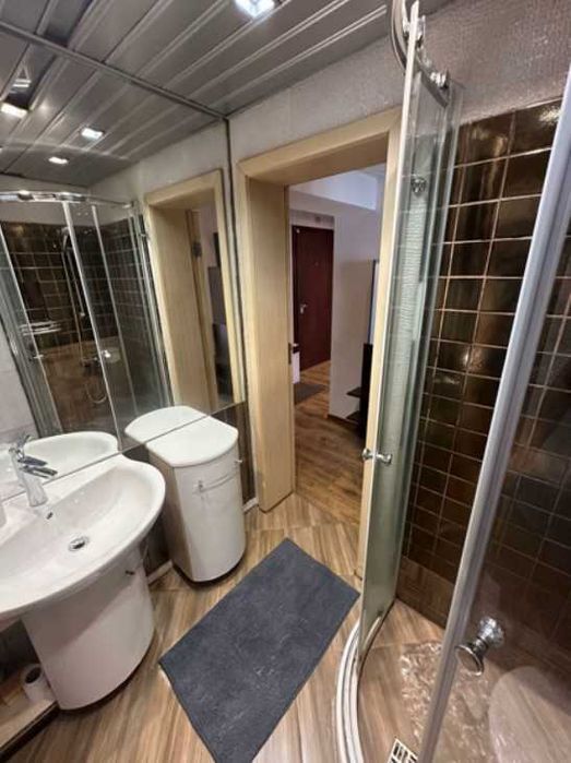 Дава се под наем Тристаен апартамент в София, Център - 95 кв.м за 1195.95 € - Снимка #8