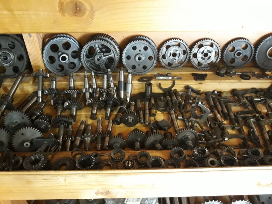 ангренажни зъбни колела, водещи зъбчатки за мотопеди на педали