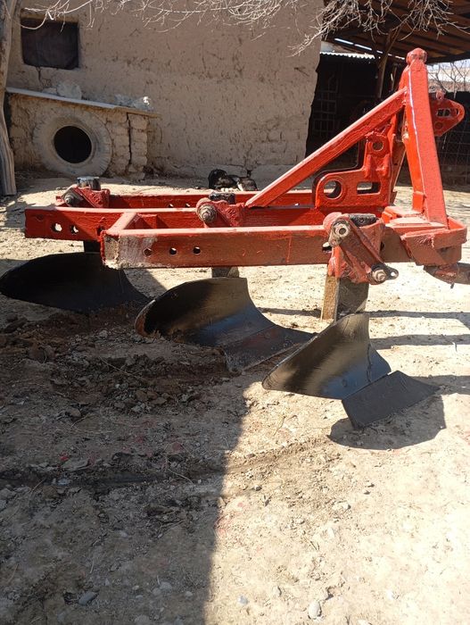 Pilik sotiladi narxi telda kelishiladi