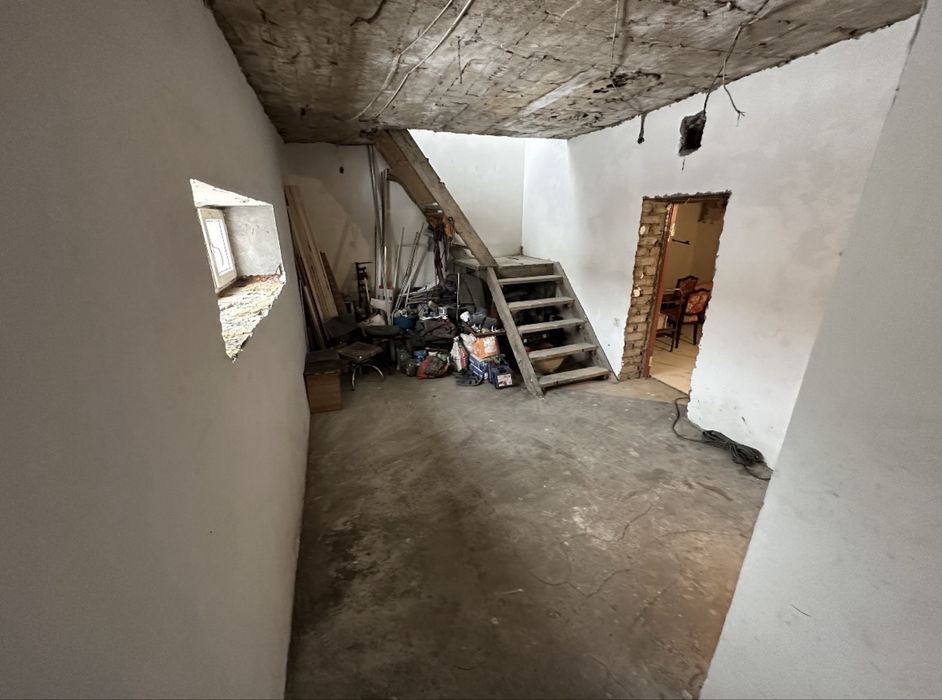 Продам участок с двумя зданиями!