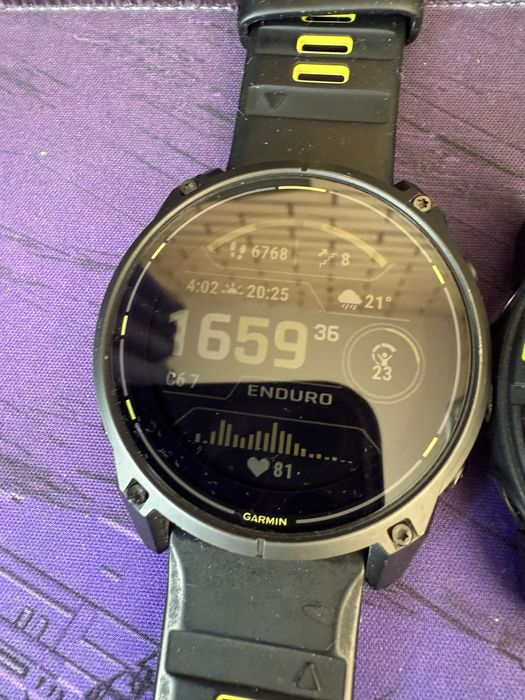 Продам Garmin enduro 3