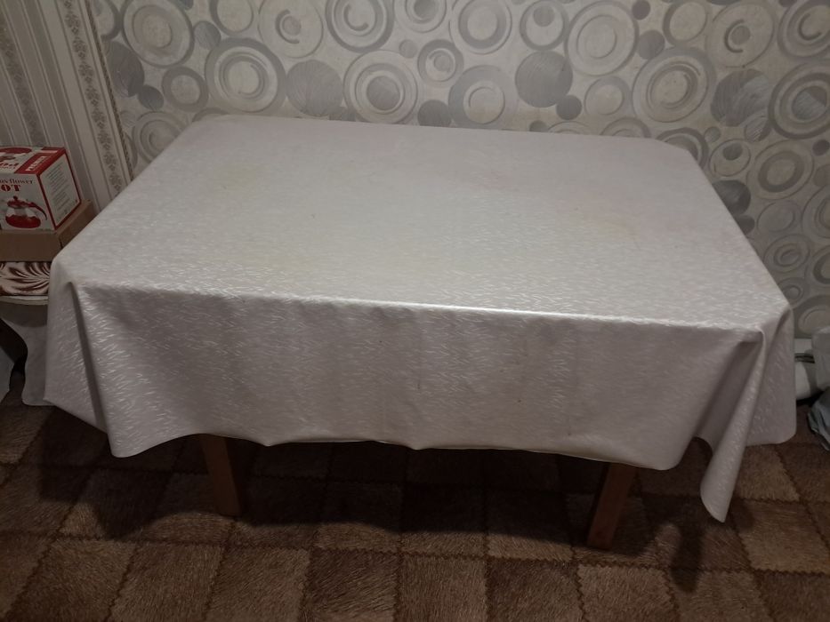 Кухонный столь новый 120×76