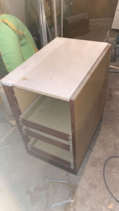 Железный комод тумба шкаф